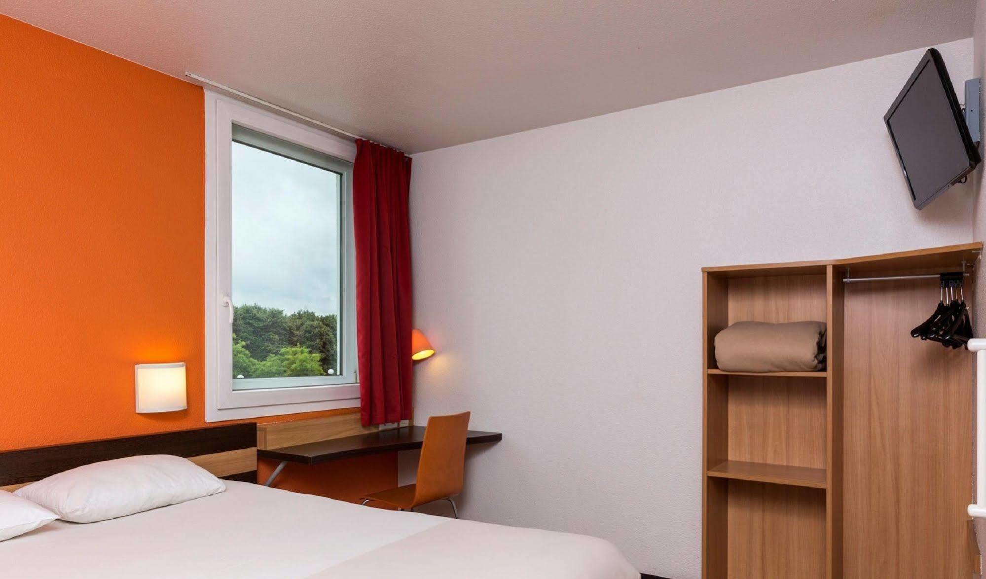 Premiere Classe Aeroport Charles De Gaulle Hotel Roissy-en-France